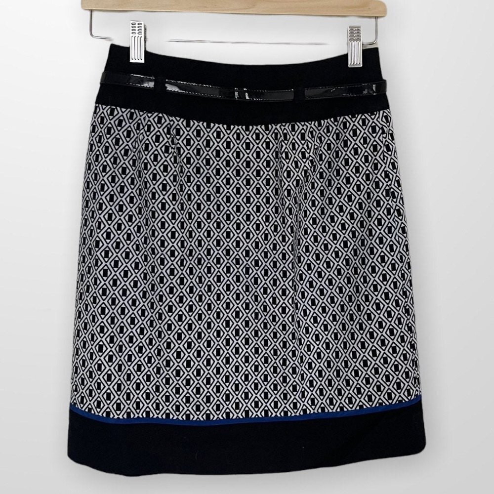 Ann Taylor Geometric Pencil Skirt A-Line Size 2